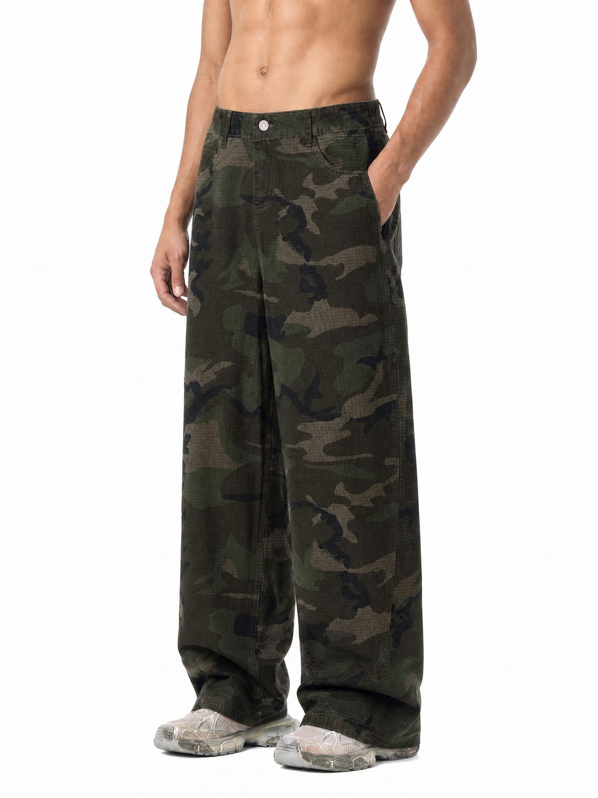 4GVIN Men’s Camo Barrel Leg Pants